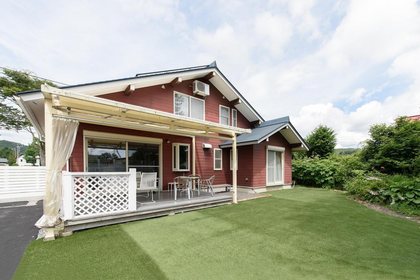 Holiday House Green Garden Gujo Ngoại thất bức ảnh